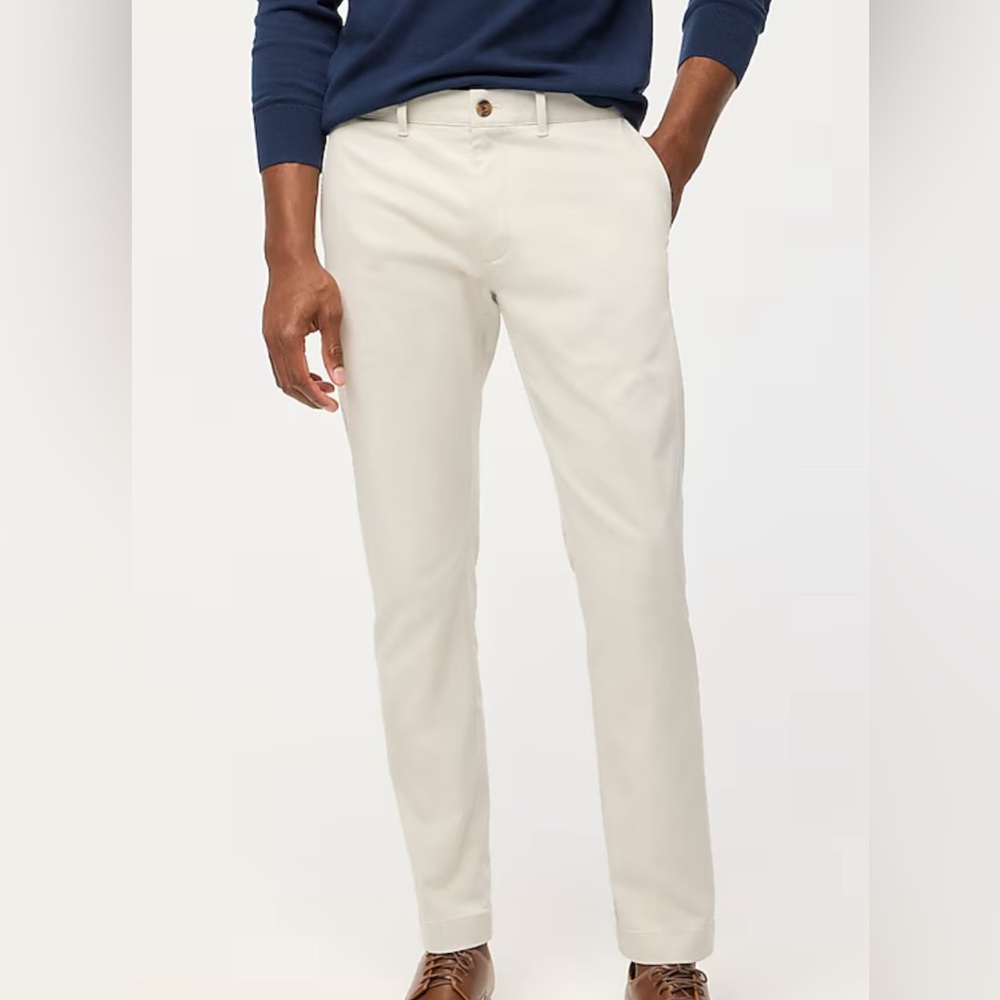 J.Crew Factory Slim-fit flex chino pant Size W30/L32.